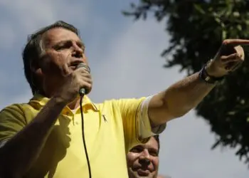 Plano impresso no Planalto, reunião na casa de Braga Netto e mais: seis elementos que ligam Bolsonaro a trama golpista - O Globo