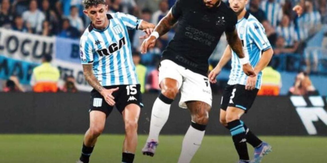 Corinthians sofre virada do Racing e fica fora da final da Sul-Americana - Terra