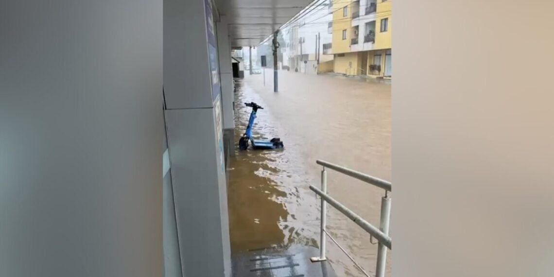 Ajuda ao RS fez Balneário Camboriú ficar “sem nada” em meio a alagamentos, diz prefeita - NSC Total