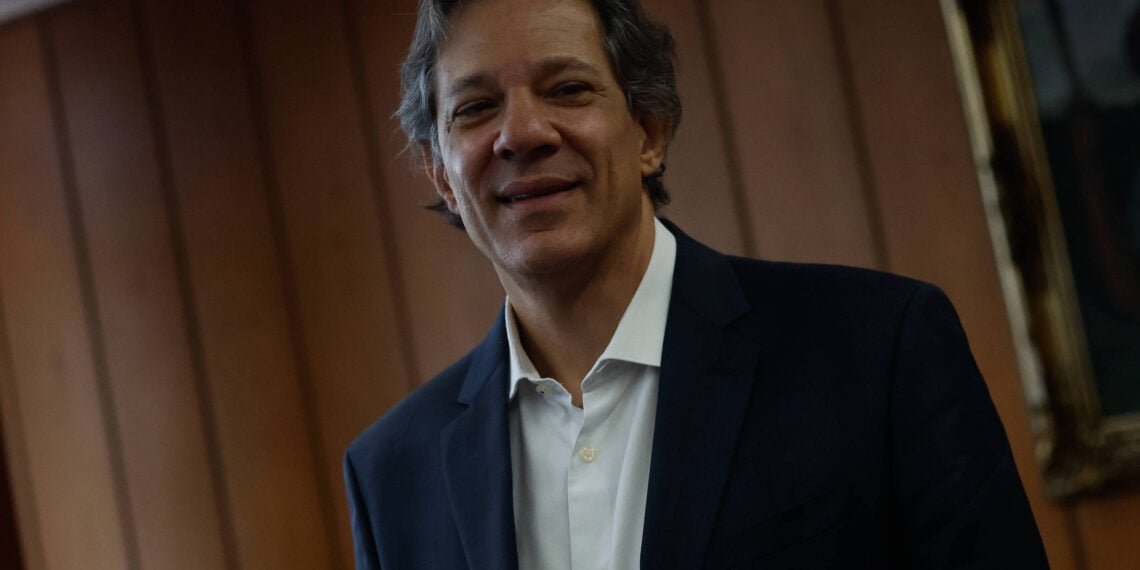 Crise sobre fiscalização do Pix tem Bolsonaro por trás, diz Haddad - UOL