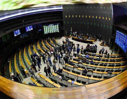 Desempenho da bancada mineira cai no Câmara - Estado de Minas