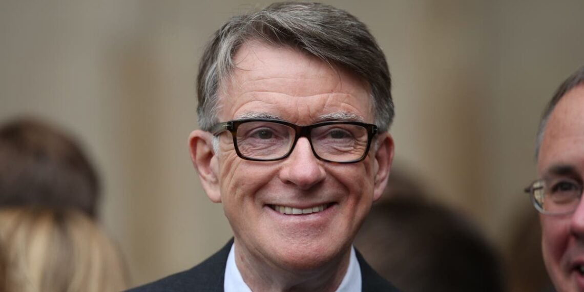 Trump considera rejeitar Lord Mandelson como nomeado de Starmer para embaixador nos EUA